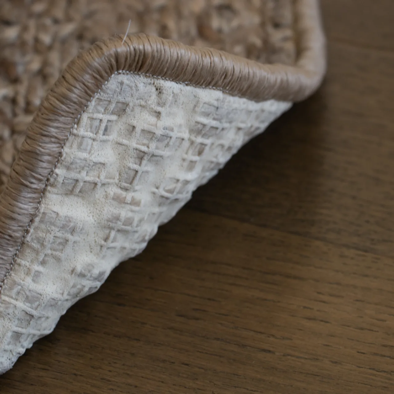 Latex Backing on Jute Rug